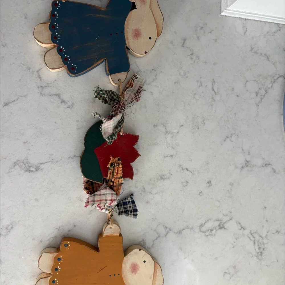 Wooden Bunny Garland with Tulip Accents - Red, Blue, Green 6 ft